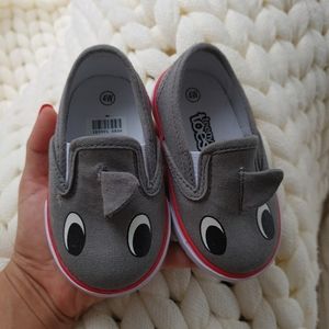 Toddler unisex sneakers